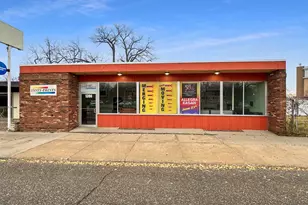 1396 7th St W, Saint Paul, MN 55102 - Photo 1