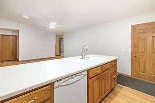 218 6th St NE, Montgomery, MN 56069 - Photo 8