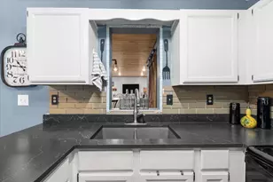 729 5th St S, Wahpeton,  58075 - Photo 8