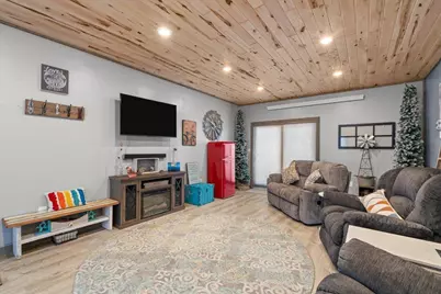 729 5th Street S, Wahpeton,  58075 - Photo 14