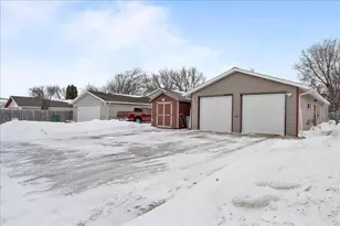729 5th St S, Wahpeton,  58075 - Photo 50