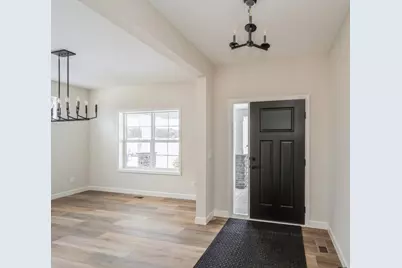 869 Greywood Boulevard SW, Delano, MN 55328 - Photo 2