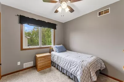 12870 Essex Way, Apple Valley, MN 55124 - Photo 38