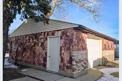 515 2nd Street NW, Pipestone, MN 56164 - Photo 4