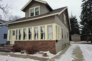 515 2nd St NW, Pipestone, MN 56164 - Photo 1