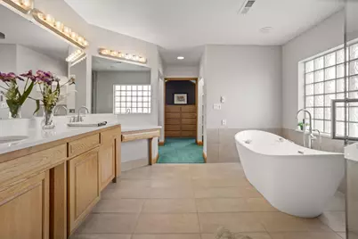 1407 15th Street N, Wahpeton,  58075 - Photo 54