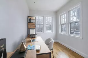 1070 21st Ave SE, Minneapolis, MN 55414 - Photo 8