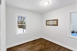 2138 3rd St E, Saint Paul, MN 55119 - Photo 8