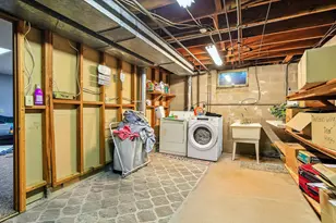 508 Shadyside Cir, Hopkins, MN 55343 - Photo 14