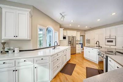 11709 Welters Way, Eden Prairie, MN 55347 - Photo 24