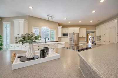 11709 Welters Way, Eden Prairie, MN 55347 - Photo 24