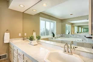 11709 Welters Way, Eden Prairie, MN 55347 - Photo 44