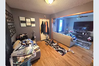 1236 Reaney Avenue, Saint Paul, MN 55106 - Photo 4