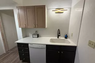 542 Benson Ave SW, Willmar, MN 56201 - Photo 12