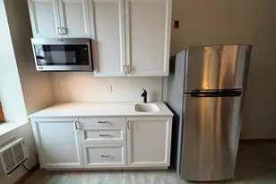 542 Benson Ave SW, Willmar, MN 56201 - Photo 2