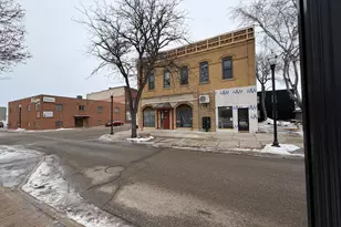 542 Benson Ave SW, Willmar, MN 56201 - Photo 14