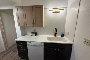 542 Benson Ave SW, Willmar, MN 56201 - Photo 20