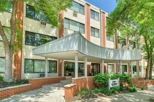 2700 W 44th St, Minneapolis, MN 55410 - Photo 14