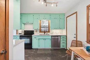 1711 St Mary's St, Falcon Heights, MN 55113 - Photo 12