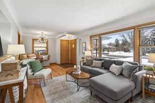 1711 St Mary's St, Falcon Heights, MN 55113 - Photo 8