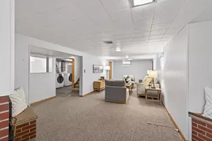 1711 St Mary's St, Falcon Heights, MN 55113 - Photo 32