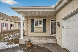 7933 Victoria Curve, Saint Louis Park, MN 55426 - Photo 4