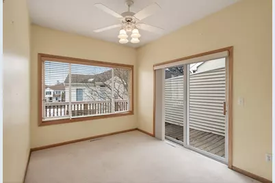 7933 Victoria Curve, Saint Louis Park, MN 55426 - Photo 22