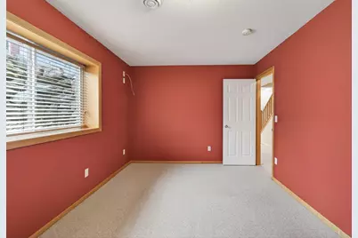 7933 Victoria Curve, Saint Louis Park, MN 55426 - Photo 34