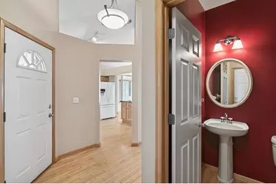 7933 Victoria Curve, Saint Louis Park, MN 55426 - Photo 20