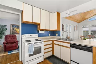 236 Wyandotte Rd, Hoyt Lakes, MN 55750 - Photo 10