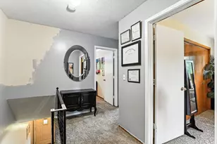 514 Shadyside Cir, Hopkins, MN 55343 - Photo 8