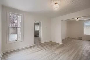 84 Isabel St W, Saint Paul, MN 55107 - Photo 8