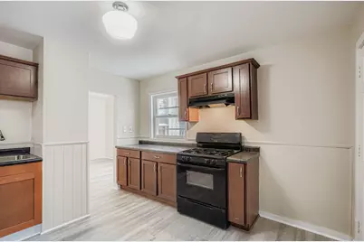 84 Isabel Street W, Saint Paul, MN 55107 - Photo 10