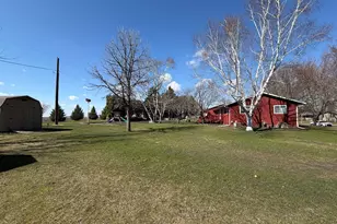 204 S Schendel St, Blomkest, MN 56216 - Photo 8