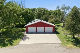204 S Schendel St, Blomkest, MN 56216 - Photo 4