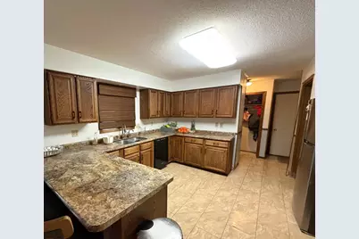 204 S Schendel Street, Blomkest, MN 56216 - Photo 4