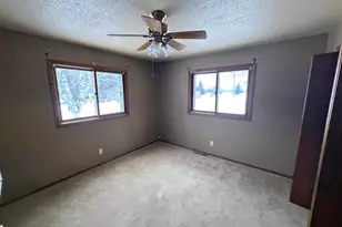 204 S Schendel St, Blomkest, MN 56216 - Photo 6