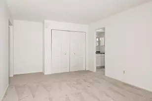 4430 Cedar Lk Rd S, Saint Louis Park, MN 55416 - Photo 4