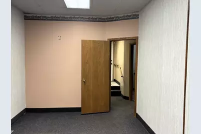 117 E Lincoln Avenue, Fergus Falls, MN 56537 - Photo 22