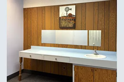 117 E Lincoln Avenue, Fergus Falls, MN 56537 - Photo 26