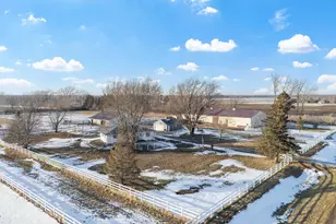 25435 555th Ave, Austin, MN 55912 - Photo 2