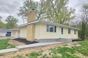 5201 W 84th St, Bloomington, MN 55437 - Photo 1