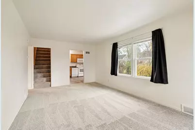 1605 6th Street SE, Austin, MN 55912 - Photo 8