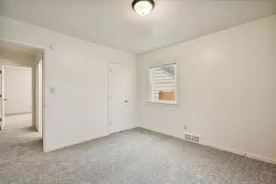 1605 6th Street SE, Austin, MN 55912 - Photo 14