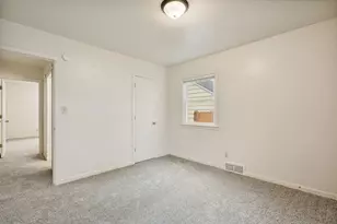 1605 6th St SE, Austin, MN 55912 - Photo 14