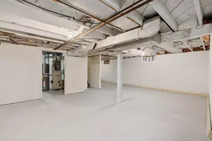 1605 6th St SE, Austin, MN 55912 - Photo 22