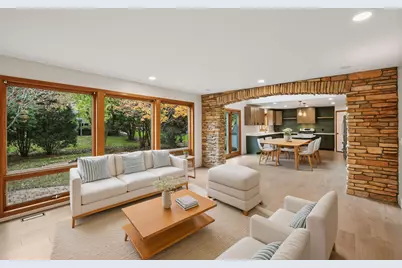 639 Carver Bluffs Parkway, Carver, MN 55315 - Photo 18