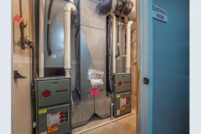 3165 Fernbrook Lane N, Plymouth, MN 55447 - Photo 10