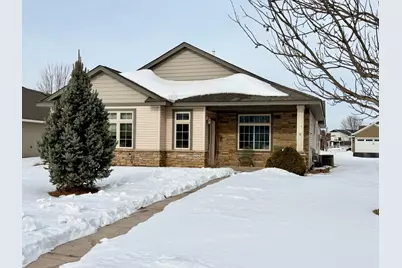 573 Taft Loop S, Cambridge, MN 55008 - Photo 2