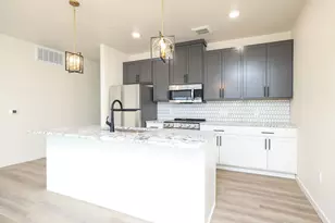 28 7th Street NE, Rochester, MN 55906 - Photo 4